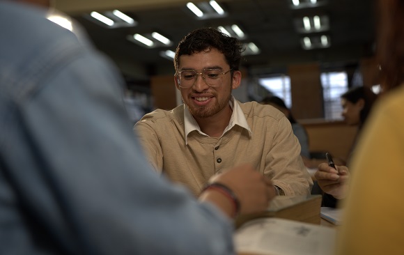 Image ALT
